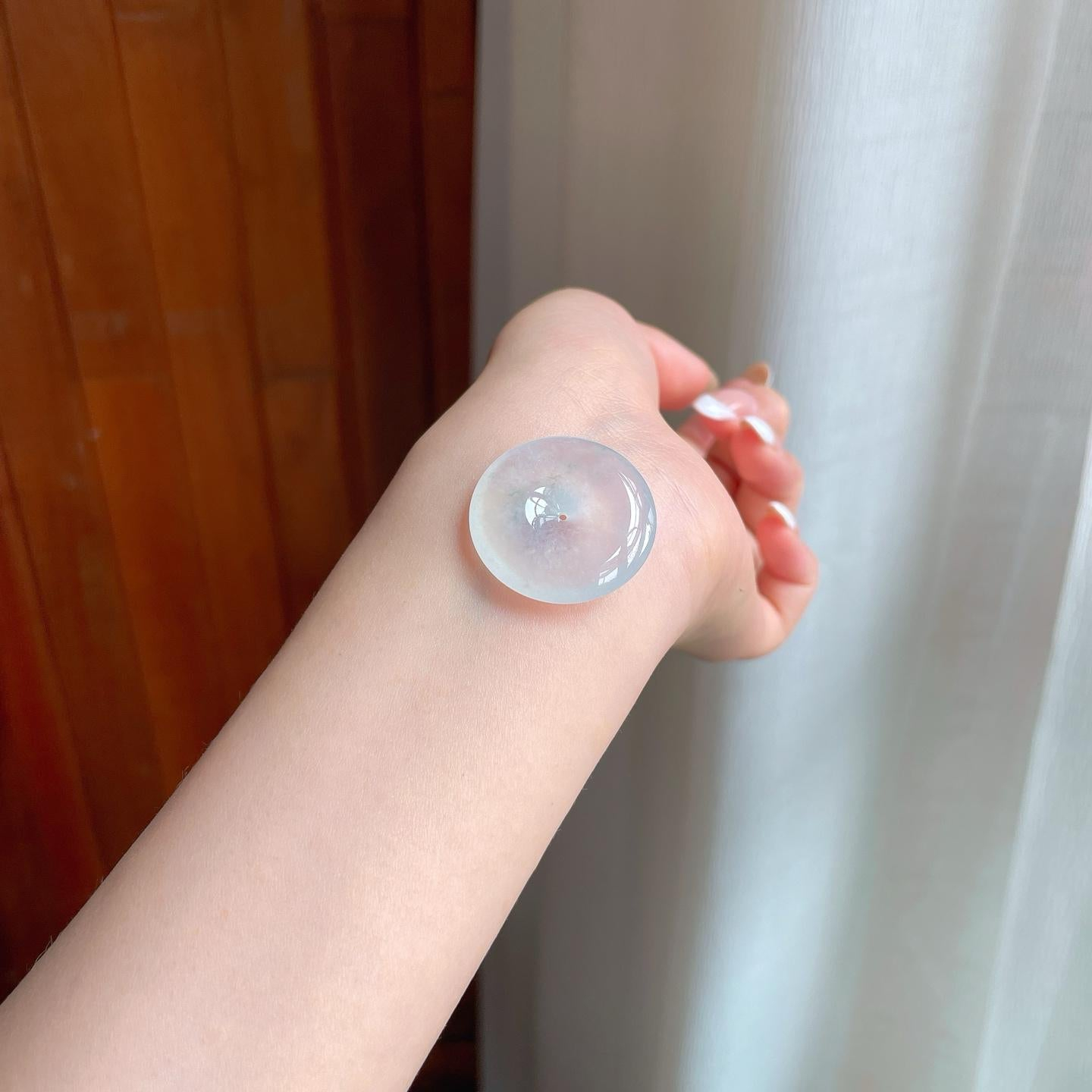 Bình an khấu Phỉ Thuý phù hợp với mọi lứa tuổi