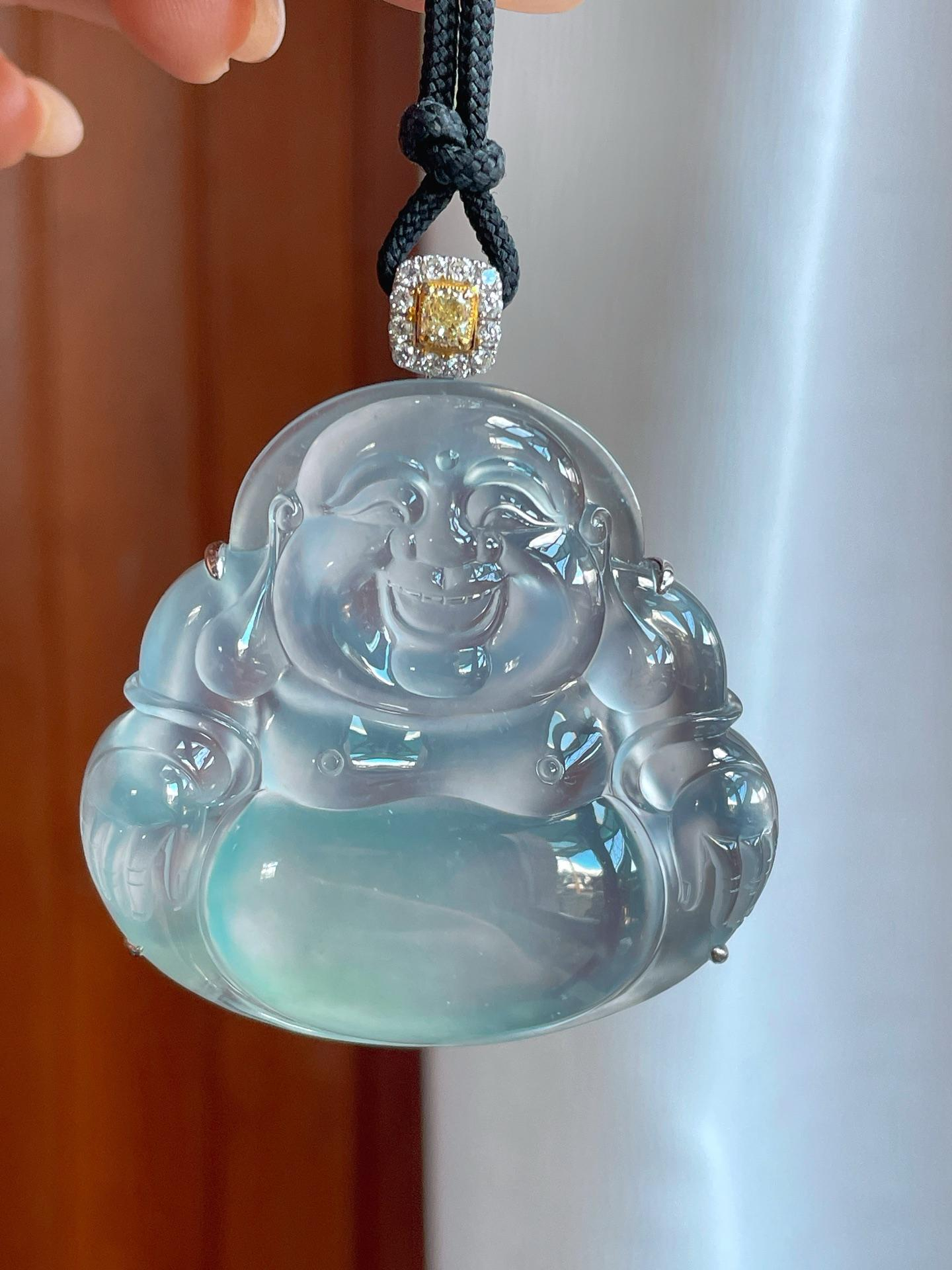 Ảnh thật mặt dây chuyền Phật ngọc jadeite