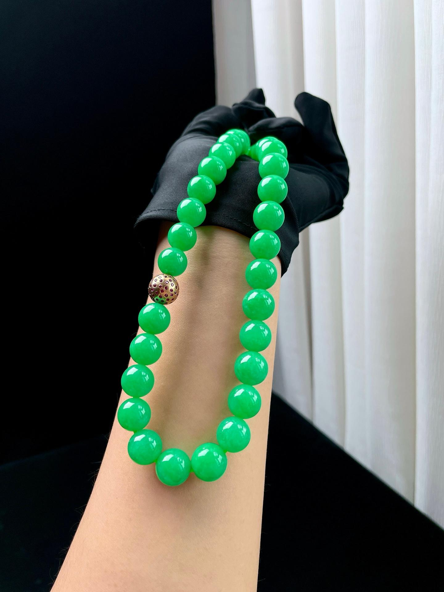 Chuỗi hạt Phỉ Thuý xanh Cách Cách Phỉ Thuý - ảnh 5