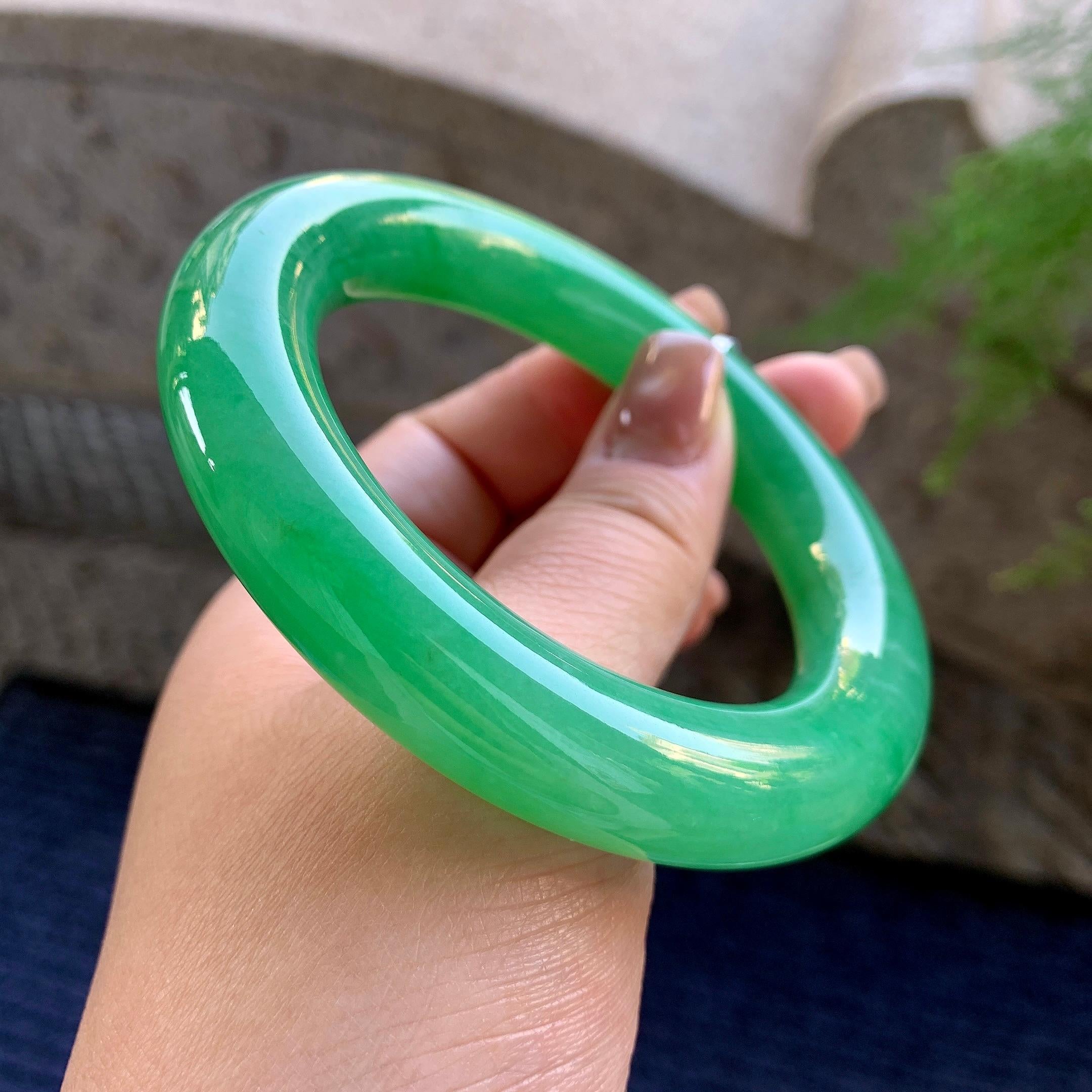 Vòng tay Phỉ Thuý xanh lục 62.3mm Cách Cách Phỉ Thuý - ảnh 7