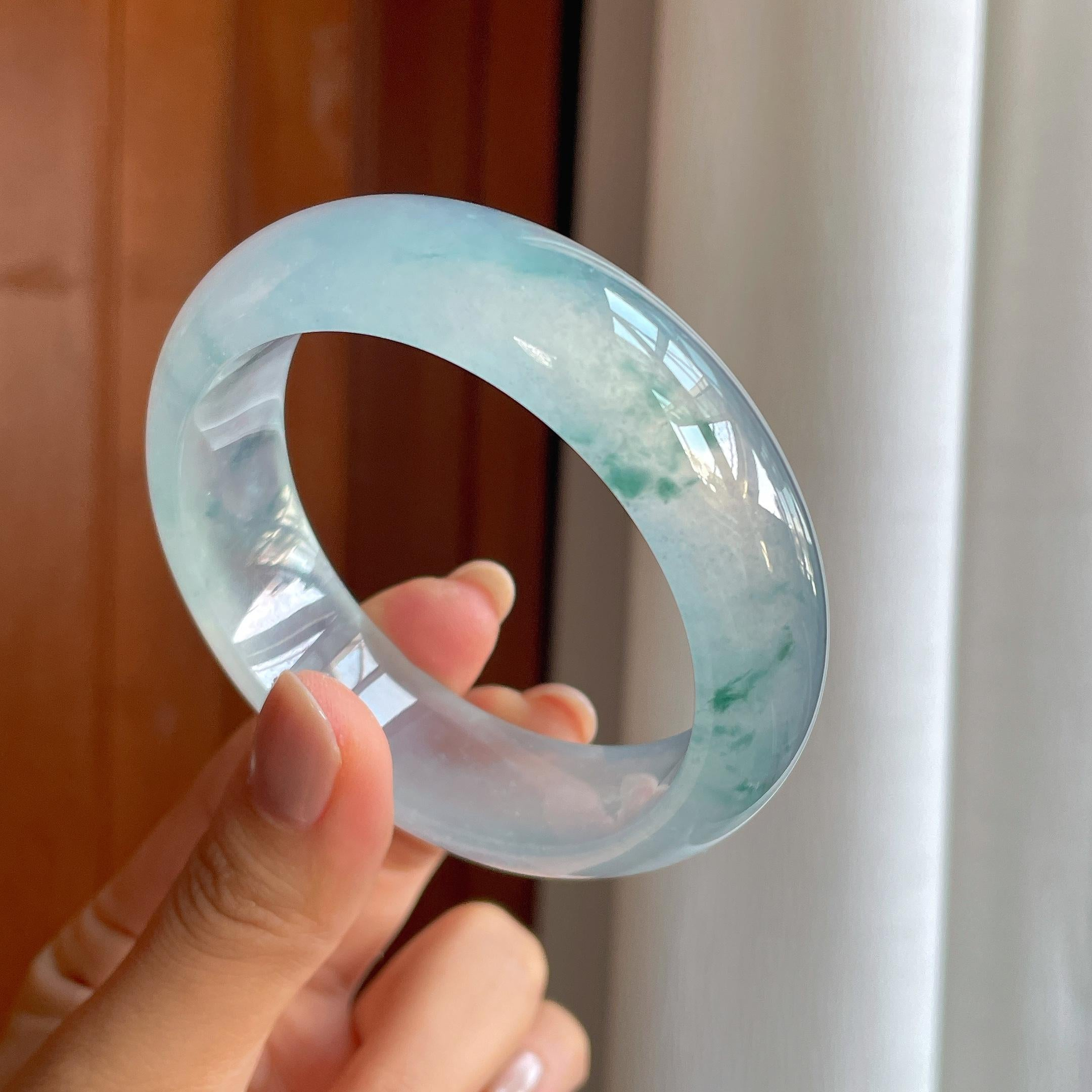 Vòng tay phỉ thúy Cách Cách Phỉ Thúy bản rộng băng kính phiêu lam hoa 57.5mm (yc402747)